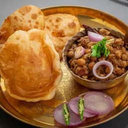تشولا بهاتورا